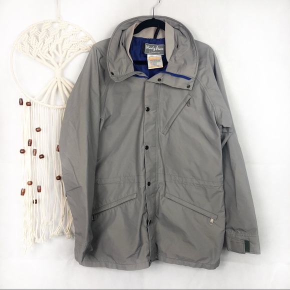 The North Face Other - Windy Pass By North Face Gray Jacket Vintage